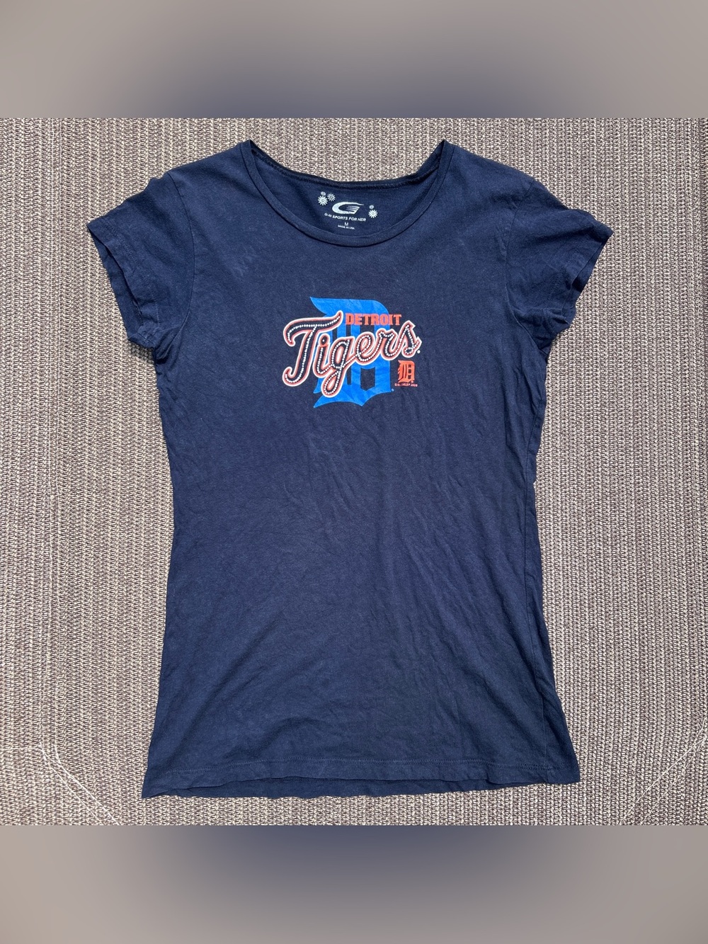 G-III Sports Detroit Tigers Rhinestone Graphic Tee Navy Size M 2009 MLBP